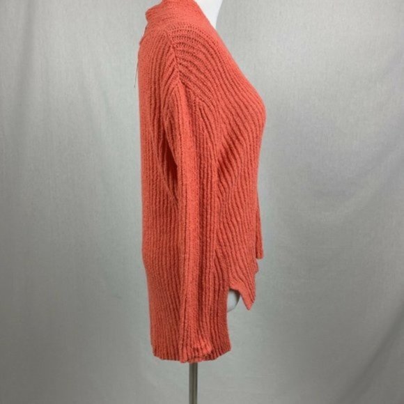 Caslon Nordstrom Coral Ribbed V-neck Sweater - Picture 3 of 6